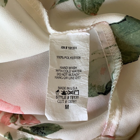 Rose print off the shoulder top - Picture 4 of 4